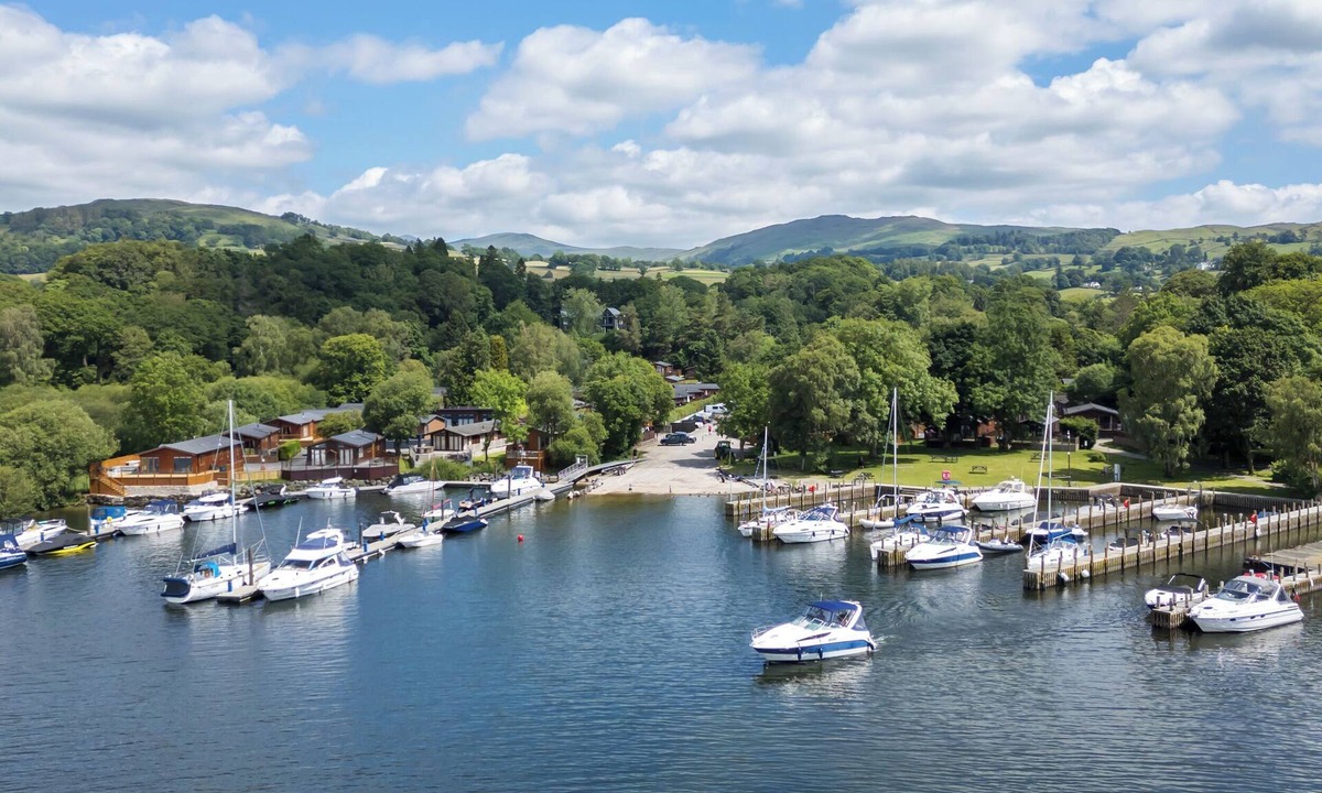 Troutbeck Bridge Cottage | Esk Pike