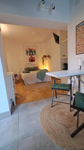 Hispanoamerica Apartment | Estudio pequeño