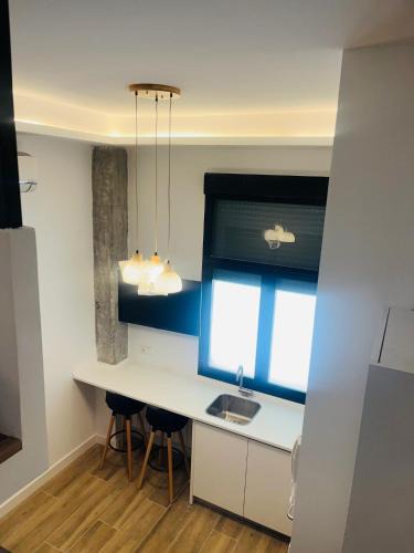 Moncloa-Aravaca Apartment | Estudios cerca PALACIO REAL-HOSPITAL MONCLOA