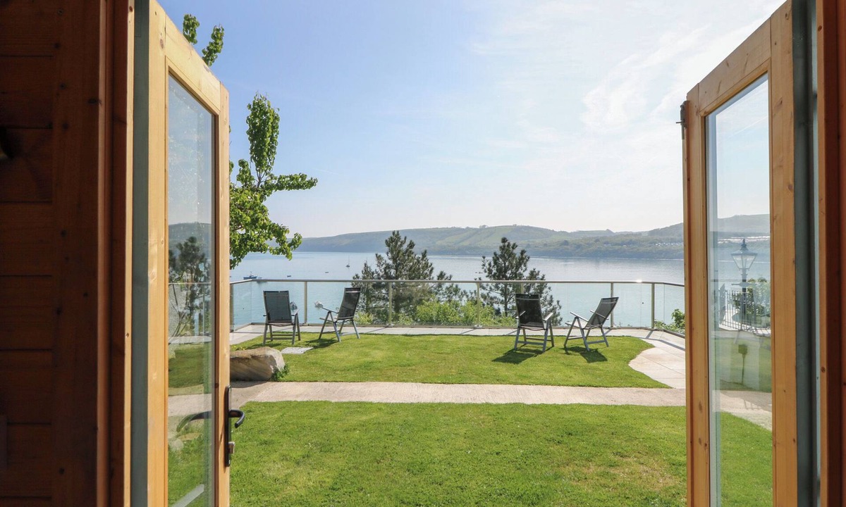 New Quay Cottage | Fronwig