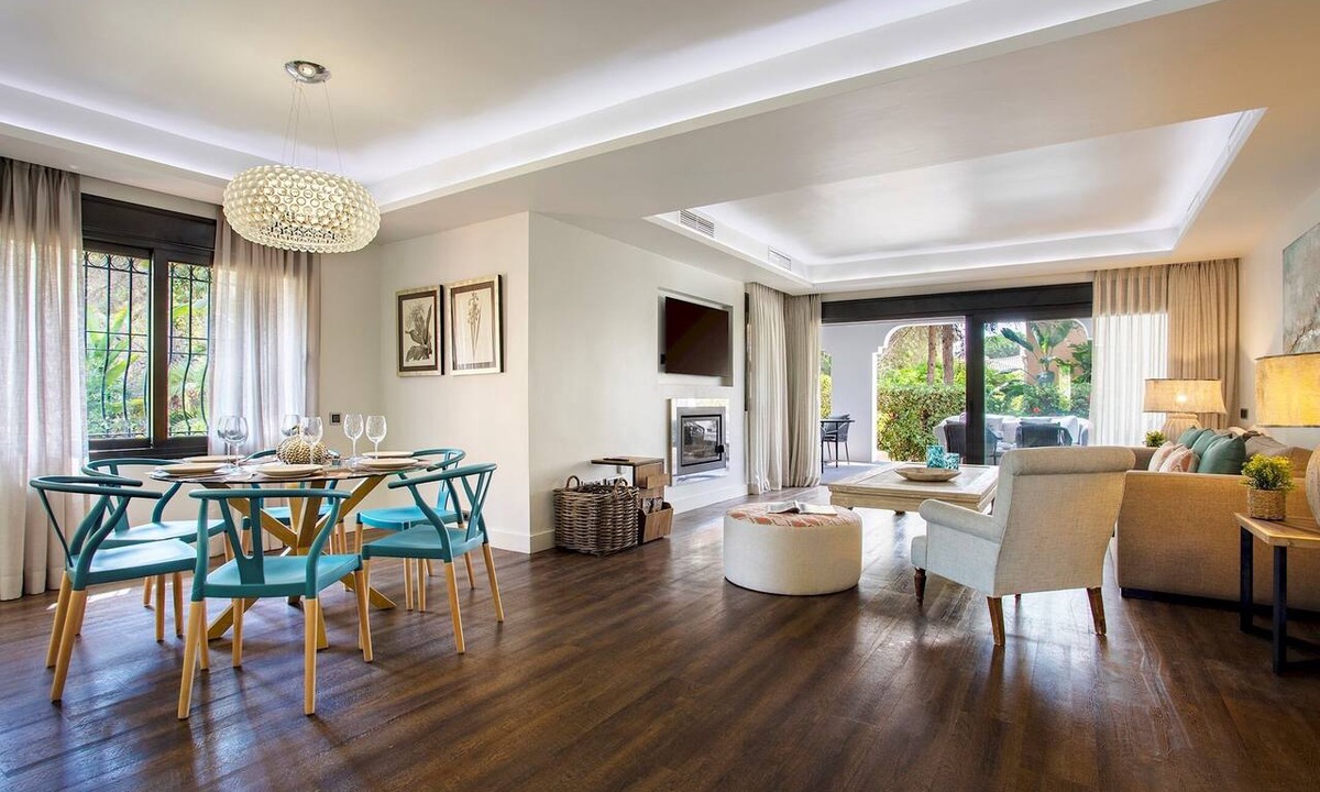 El Paraiso Apartment | Genteel Home Venalmar Terrace