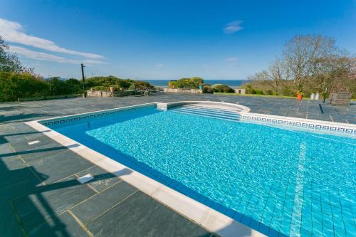 Llanddona House | Gwynaeth Gwyn