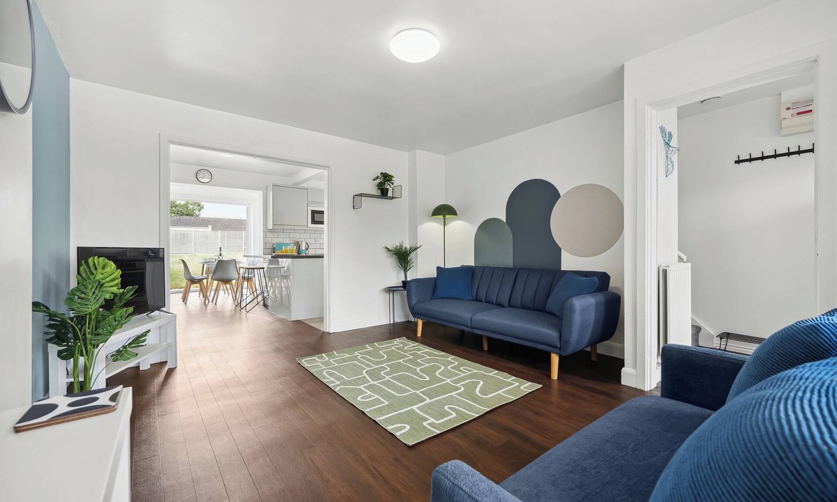 Royal Leamington Spa House | Home from home, 3 bed, sleeps 6 free parking and WiFi