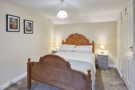 Grosmont House | Host & Stay - Lavender Cottage