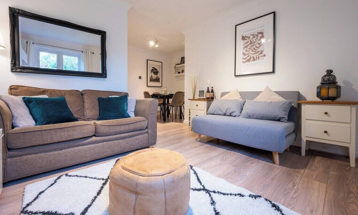 Atlantic Wharf Apartment | Llansannor Drive by Tŷ SA - Free Parking Available