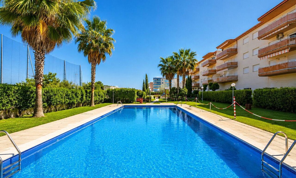 La Pineda Apartment | LOS RISCOS