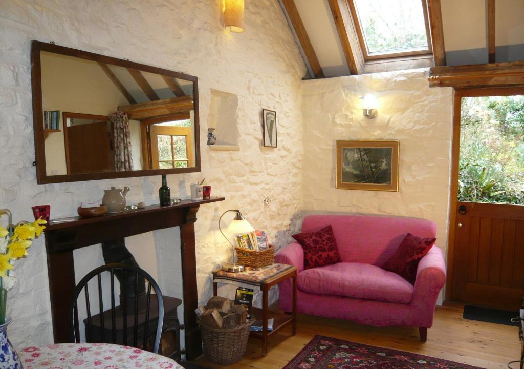 Kilgetty House | Loveston barn