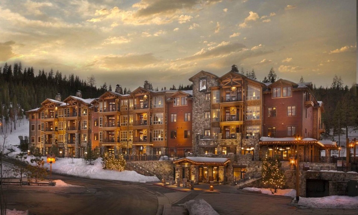 Truckee Villa | Luxury Ski-In and Ski-Out 2-Bedroom Villa at Hyatt Northstar Lodge