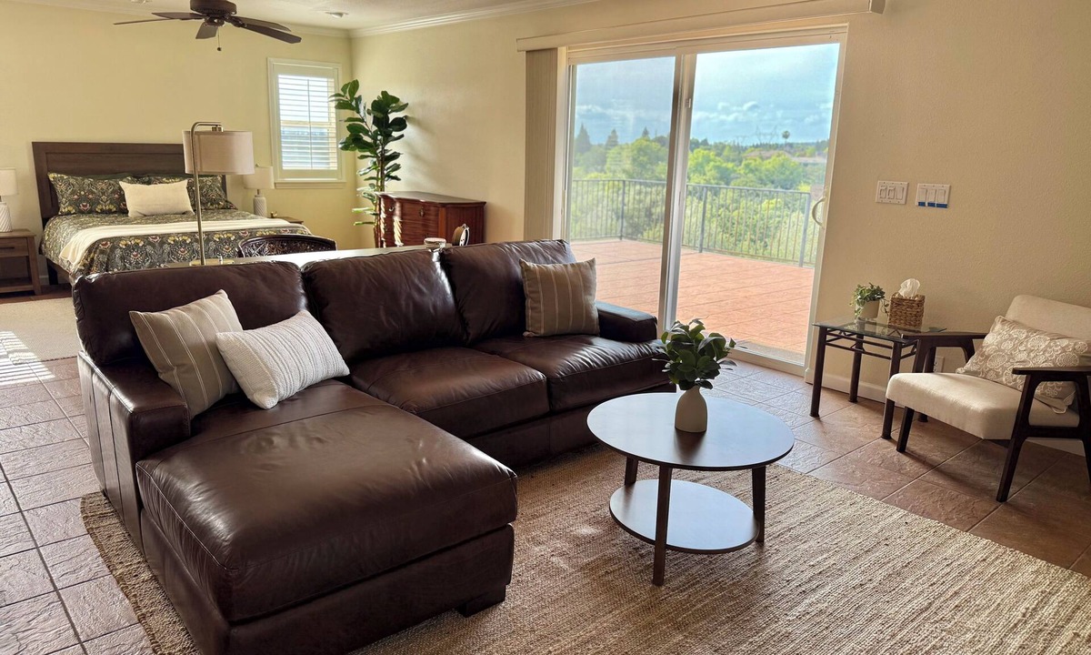 Chico Apartment | Luxury studio with amazing views