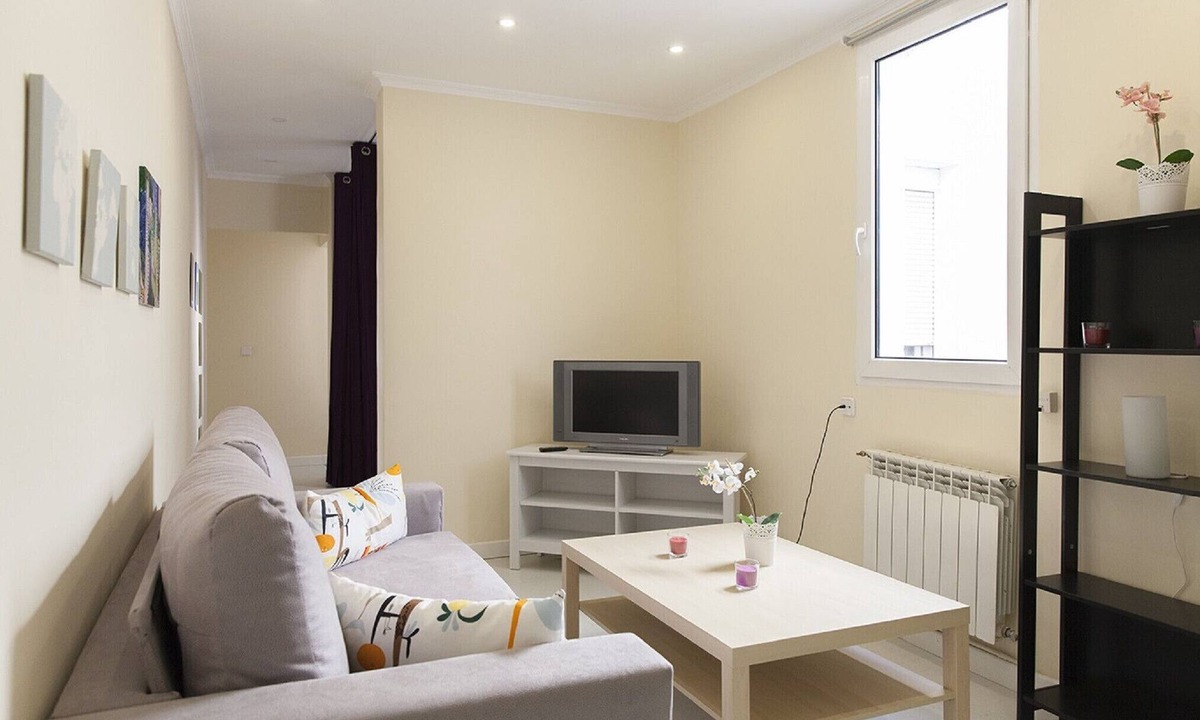 Ibiza Apartment | Madrid Downtown Retiro-Puerta de Alcala M (LDR28)