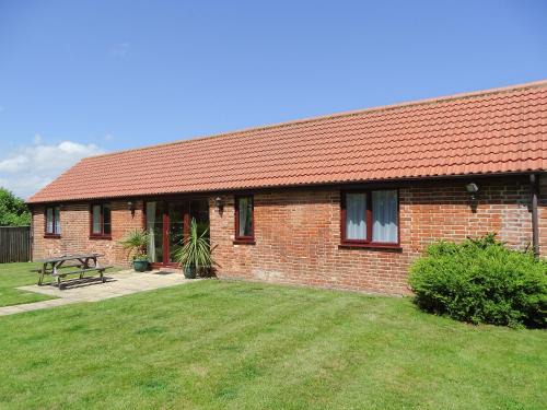 Leiston House | Meadow View