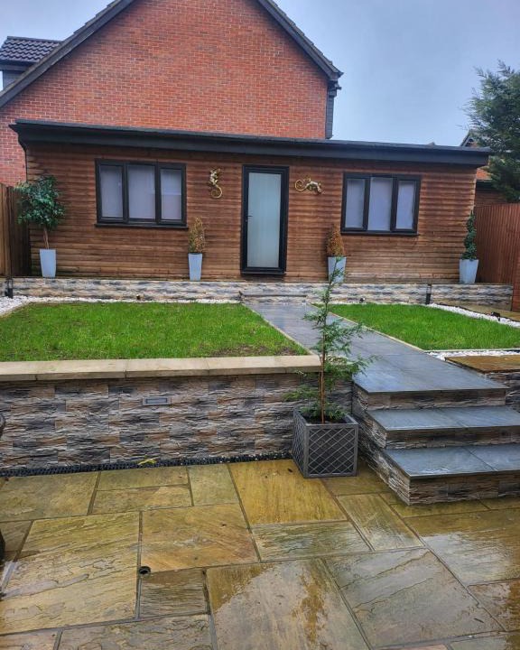 Watford House | Midway
