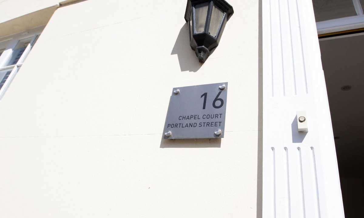 Leamington Spa House | Modern Apartment in Leamington Spa City centre