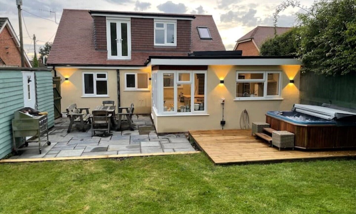 Bartley Cottage | Modern cottage on edge of New Forest