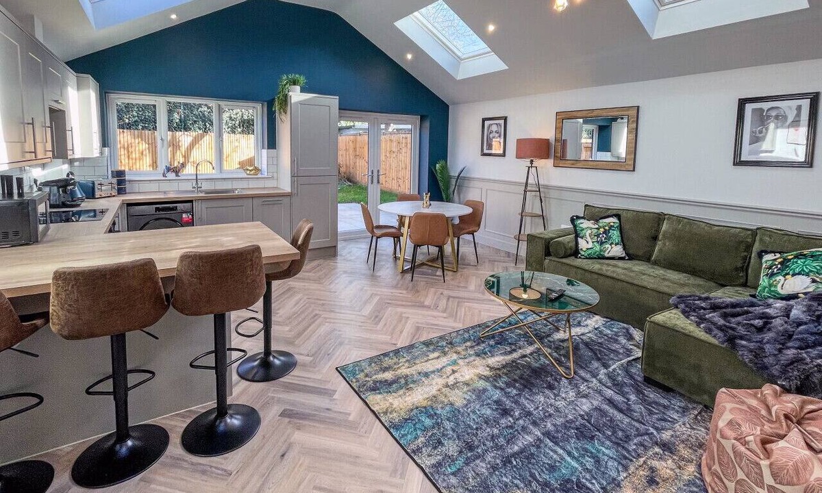 Arbury House | Modern New-Build 1 Bed House Near Science Parks