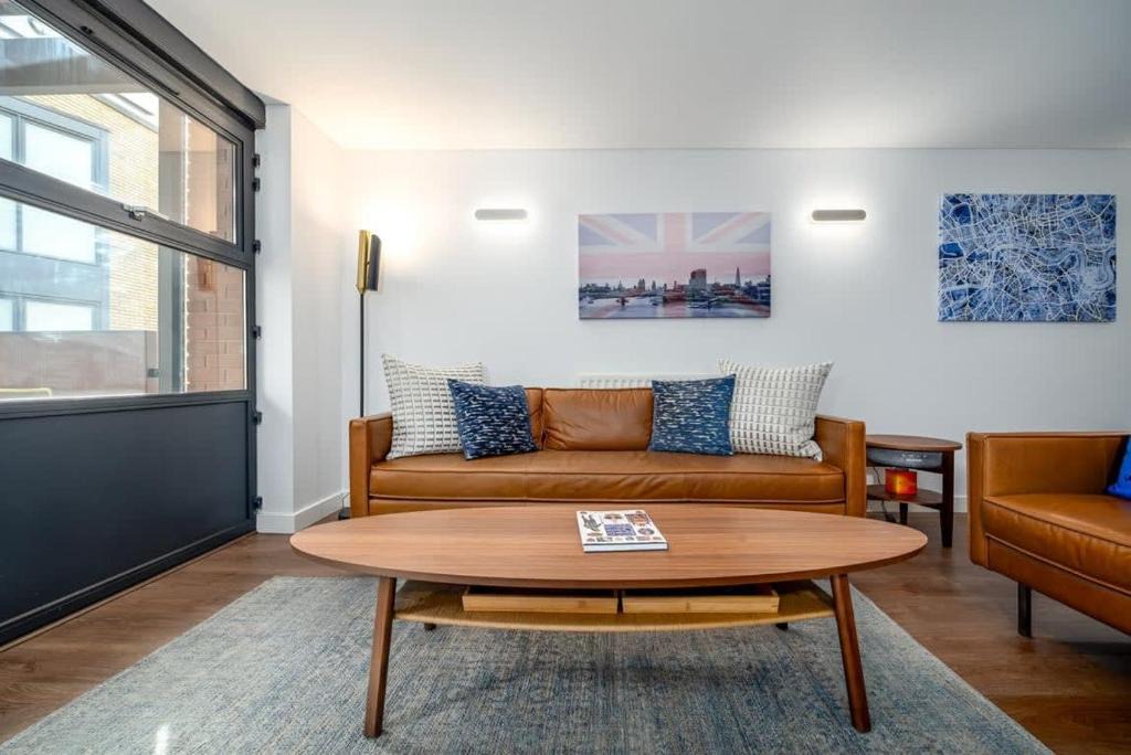 Farringdon Apartment | Modern & Spacious 2 Bedroom in Central London