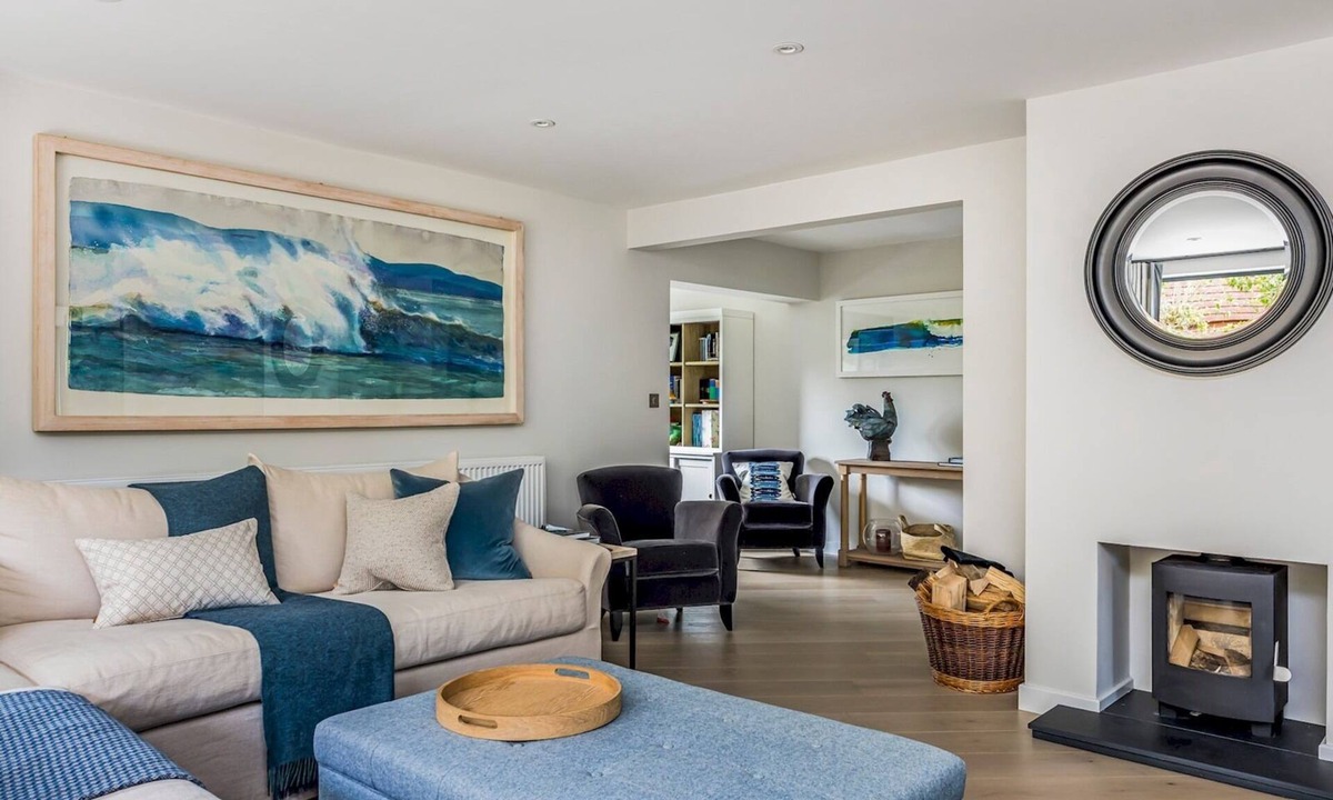 Bosham House | Modern Stylish Bosham Home - Pass The Keys