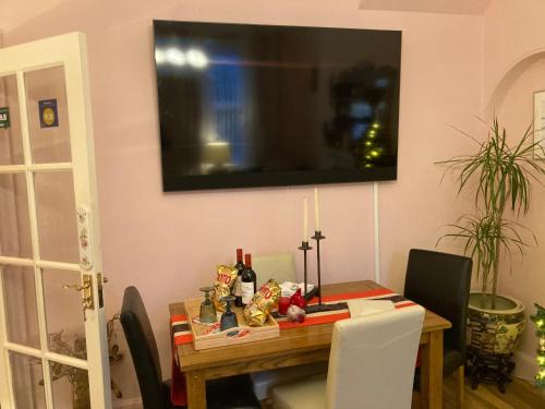 Belfast Apartment | Mountroyal Victorian Self Catering Apartment 2