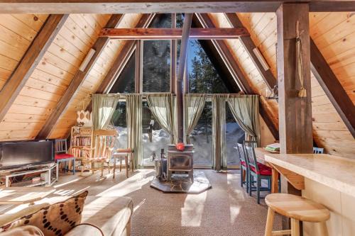 Bear Valley House | Popular A-frame Cabin With Deck & Views - Vh 216