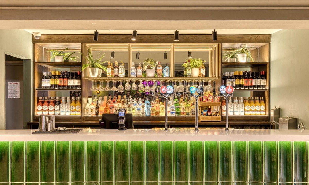 Birmingham Hotel | Premier Inn Birmingham City - Aston