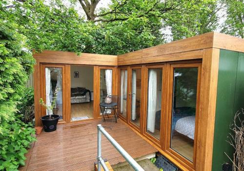 Cradley Apartment | Private Self Contained Annex/Cabin