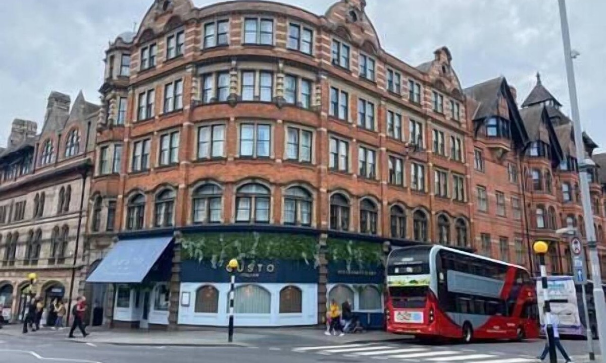 Nottingham City Centre Apartment | Quiet but Central Studio 409