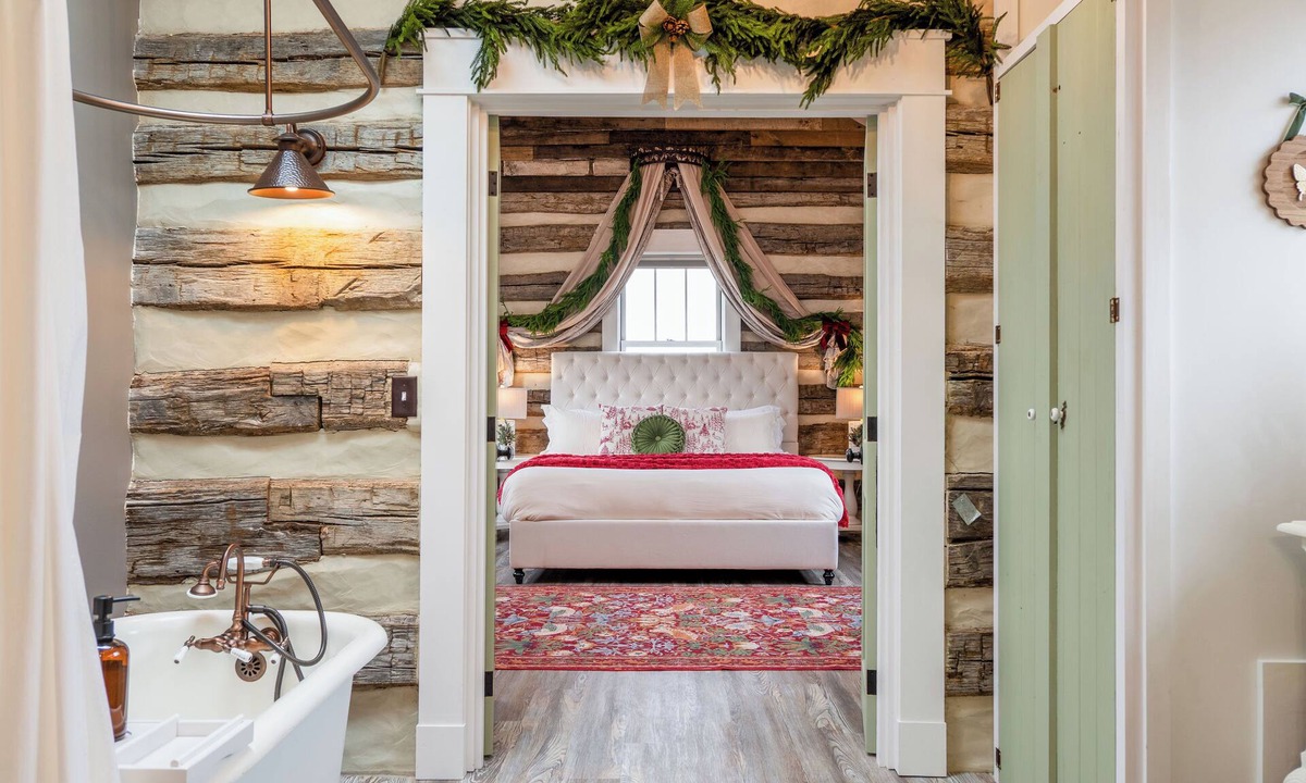 Grottoes House | Romantic Shenandoah Cabin, 2 King Suites, Firepit, Fireplaces, Near JMU & River