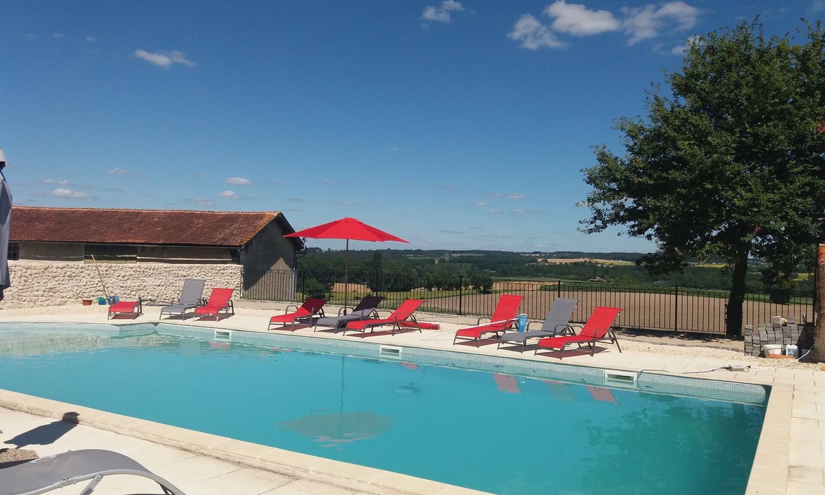 Courgeac Other | Rural converted barn, sleeps up to 10, with large pool