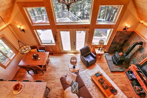 East Shore House | Rustic Retreat w/Deck: Steps From Lake Almanor!