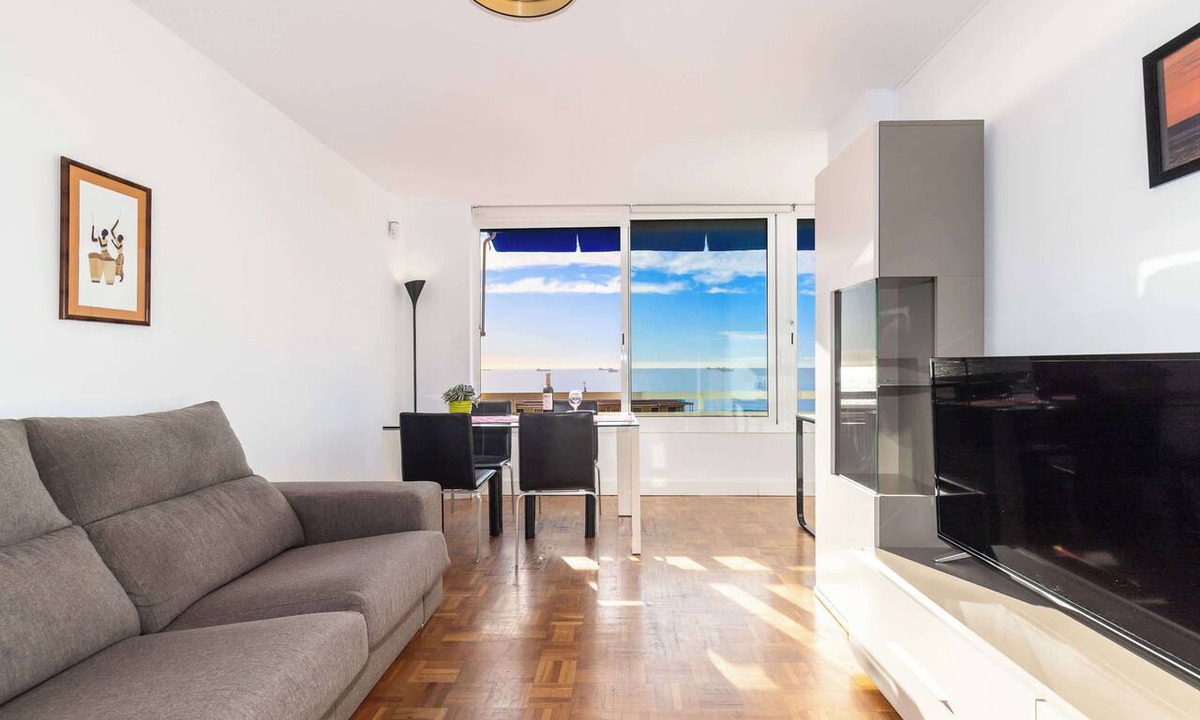 Tarragona Apartment | Seaview Via Augusta - Unik Vacation