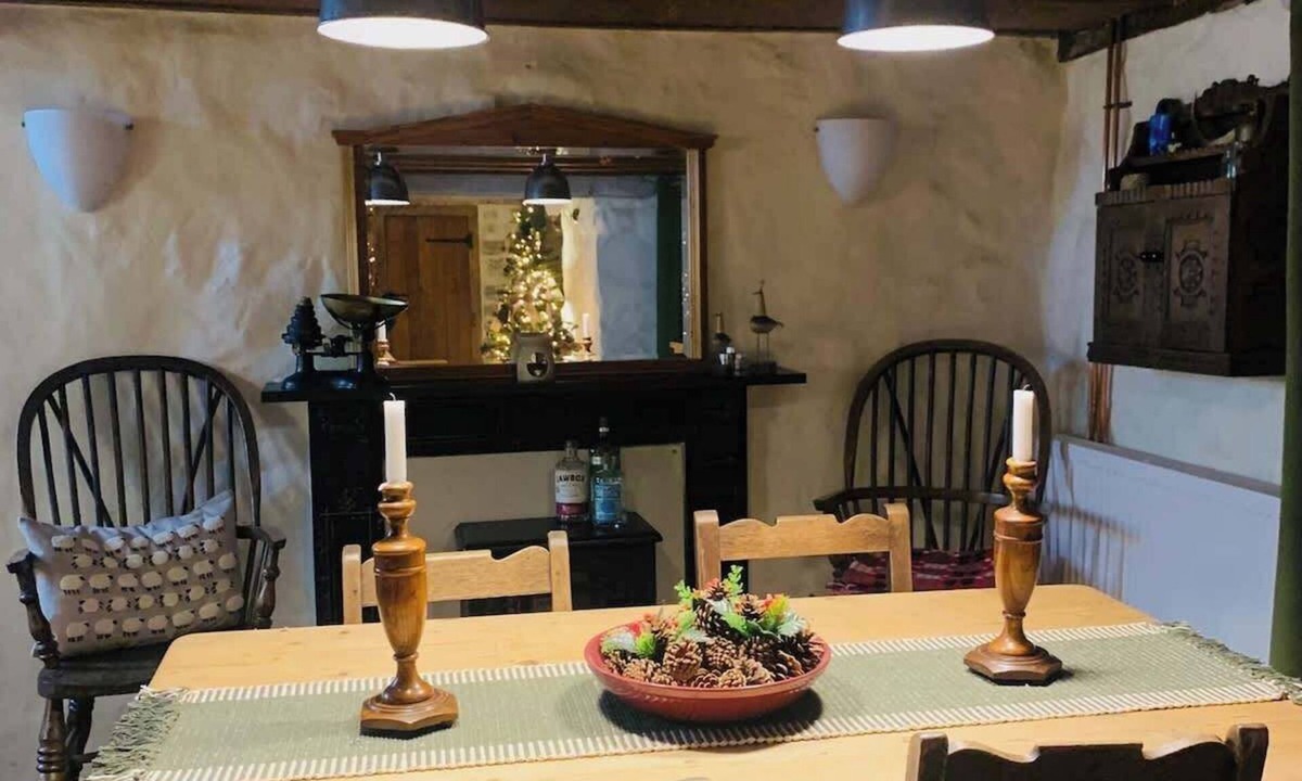 Ganllwyd House | Secluded Mountain Stay - Stunning Views of Eryri