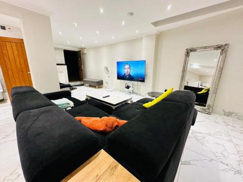 Sudbury Apartment | Spacious One Bed Property in Wembley
