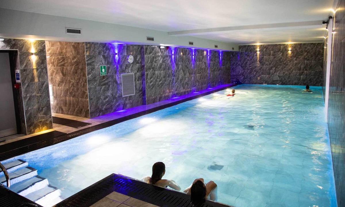 Windermere Bed & Breakfast | St John's Lodge (incl off-site health club)