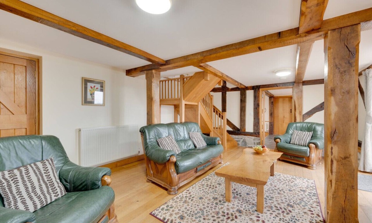Llanfair Caereinion House | Stabal y Copa - Two Bedroom House, Sleeps 4