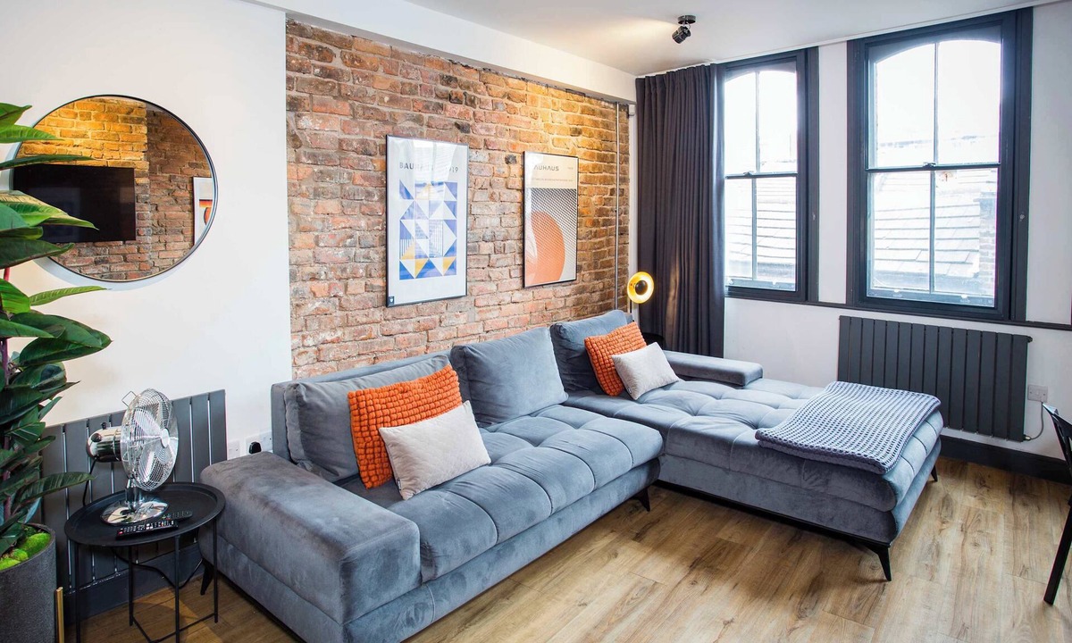 Northern Quarter Apartment | Stay Awhile - Luxury 2BR Duplex Northern Quarter