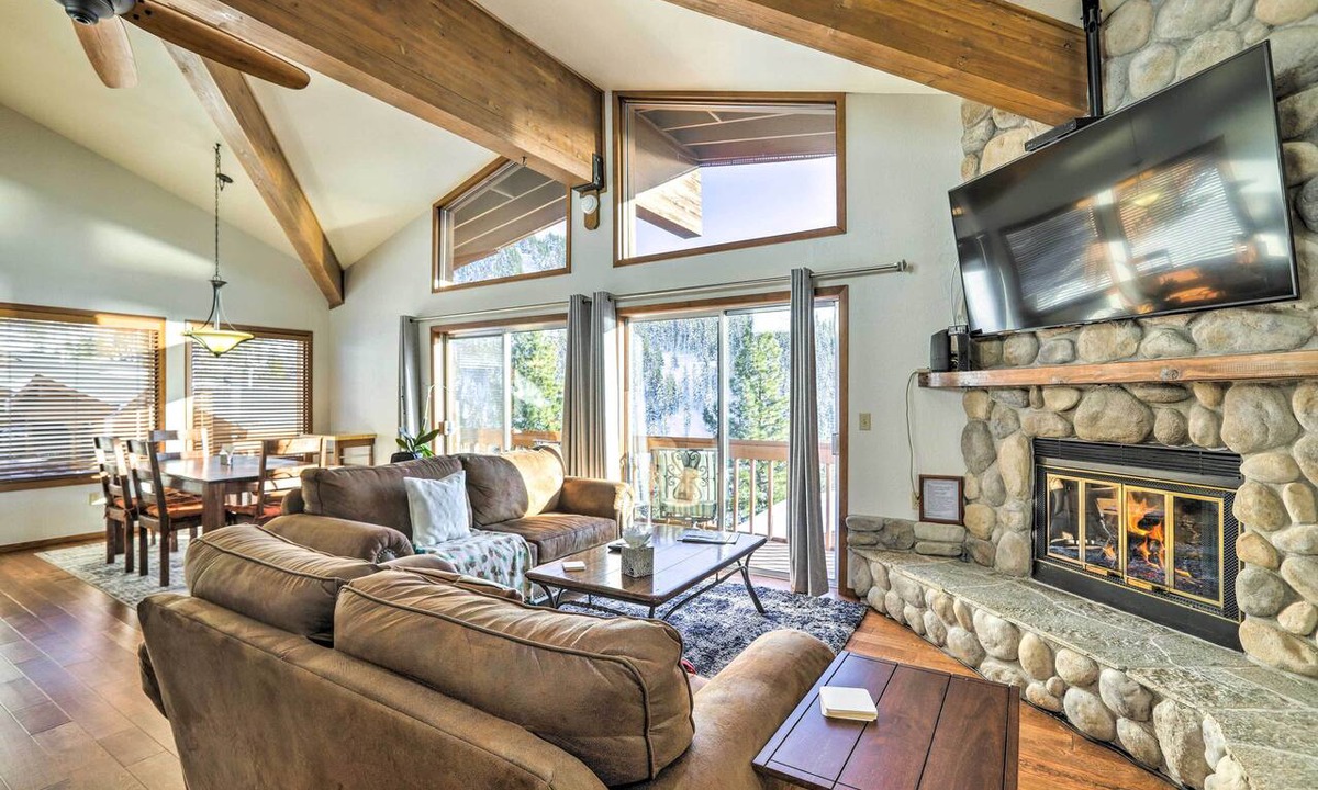 Incline Village Condo | Steps to Diamond Peak: Incline Village Condo