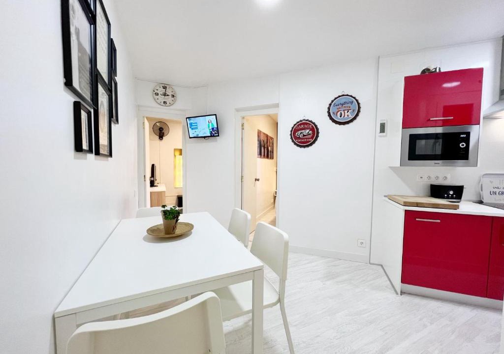 La Nova Esquerra de l'Eixample Apartment | Suite Miro Eixample Barcelona