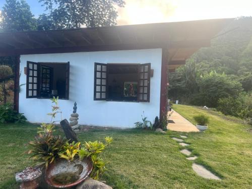 Jayuya Ski Chalet | Templo Esmeralda