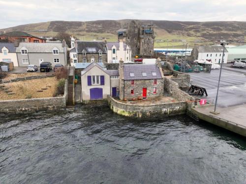 Scalloway House | The Bulwark, Shetland Islands