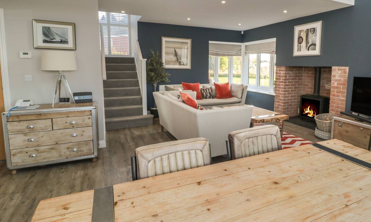 Beadnell Cottage | The Deck House