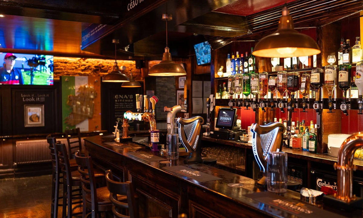 Watford Hotel | The Hyde @ Dunnings Bar