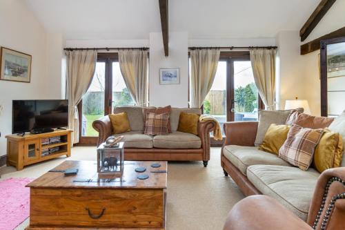 North Cadbury House | The Old Stables