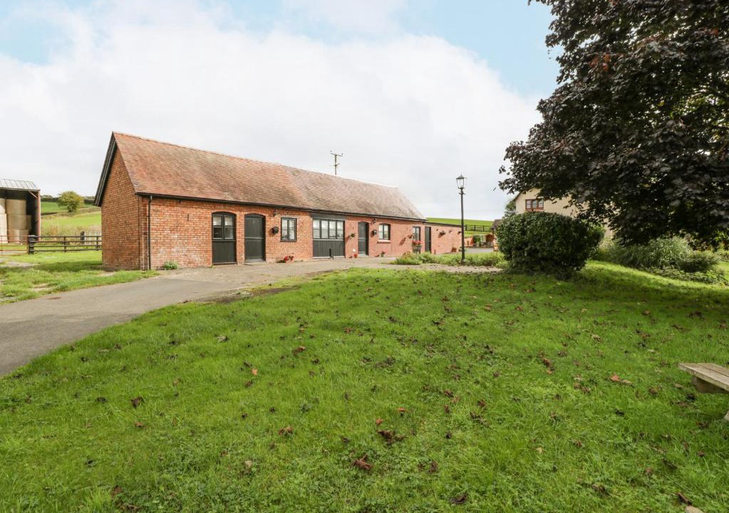 Usk House | The Pheasant One