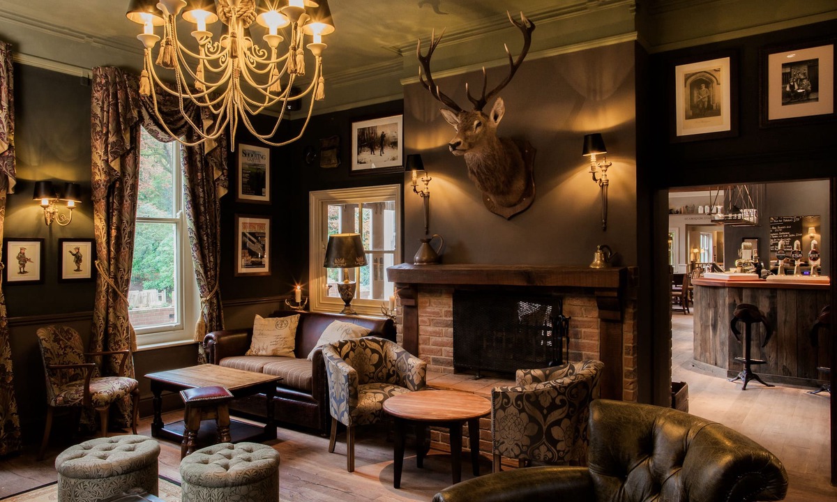 Burley Hotel | The White Buck