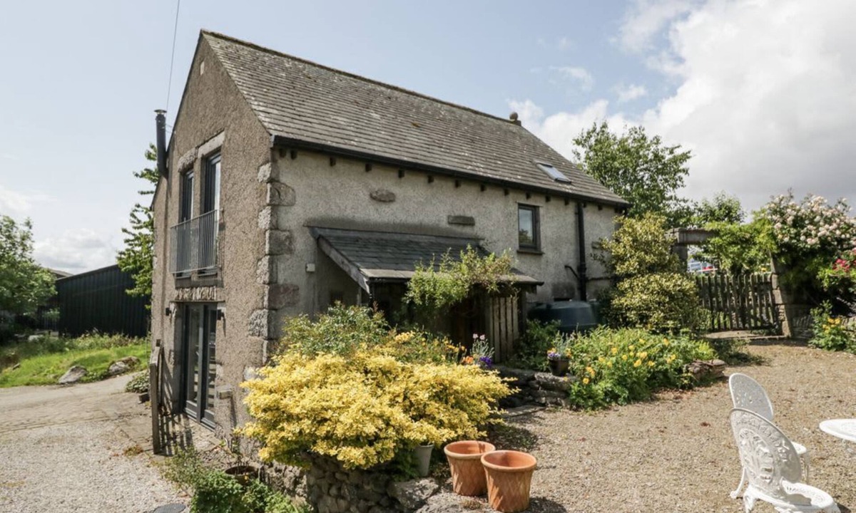 Warton Cottage | Treacle: Charming Home in Warton