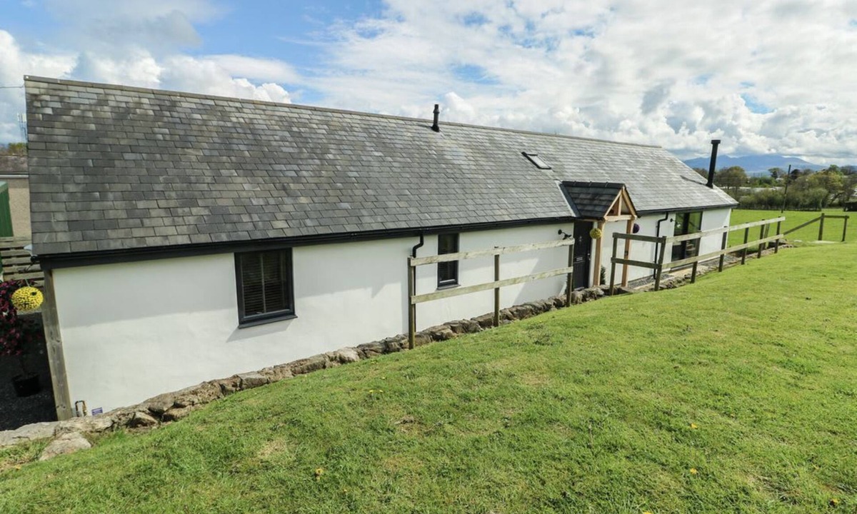 Beaumaris Cottage | Ty Cuddfan, Llangoed