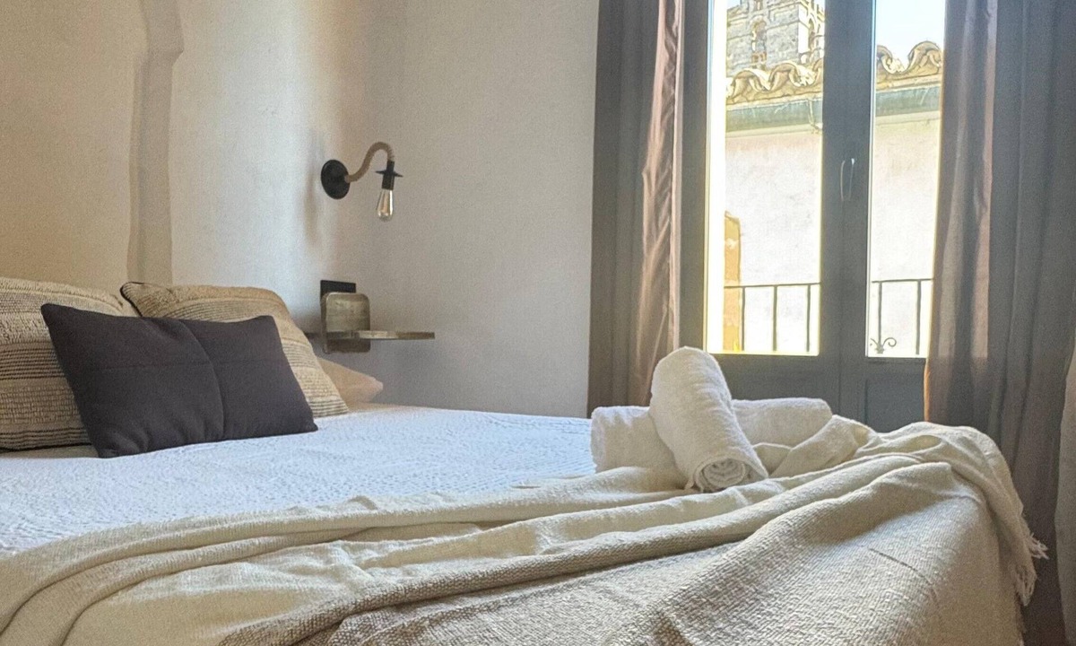 Jerez de la Frontera Old Town Apartment | Upper floor studio flat