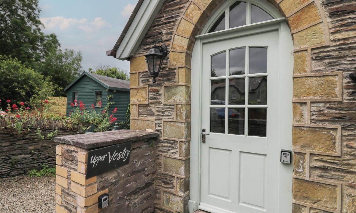 Tan-y-groes Cottage | Upper Vestry