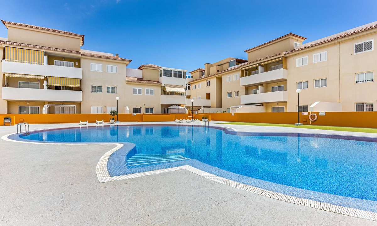 Guimar Apartment | Vacation Apartment 'La Octava Isla' with Shared Pool, Wi-Fi