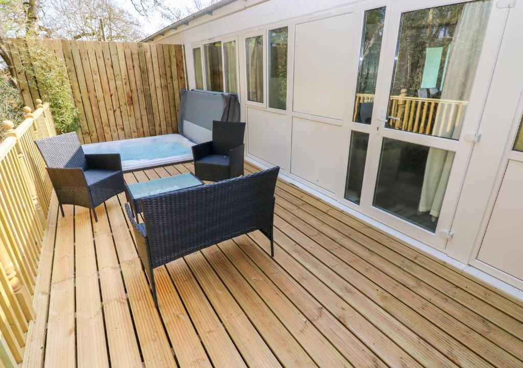 Saundersfoot House | Valley Grove 8